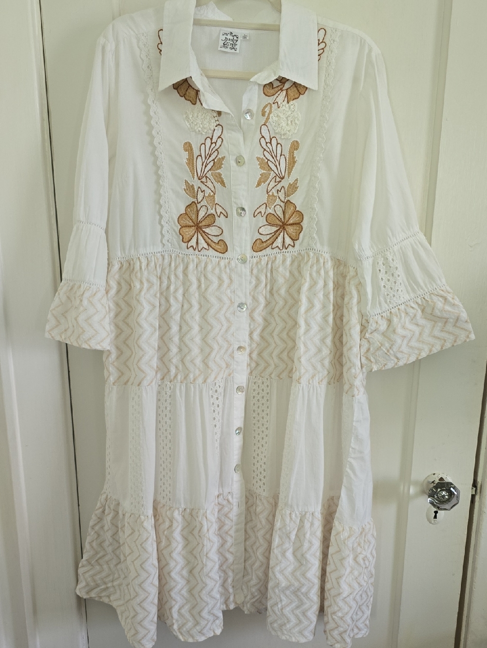 White Embroidered Button-Front Tunic Dress with Beige Accents